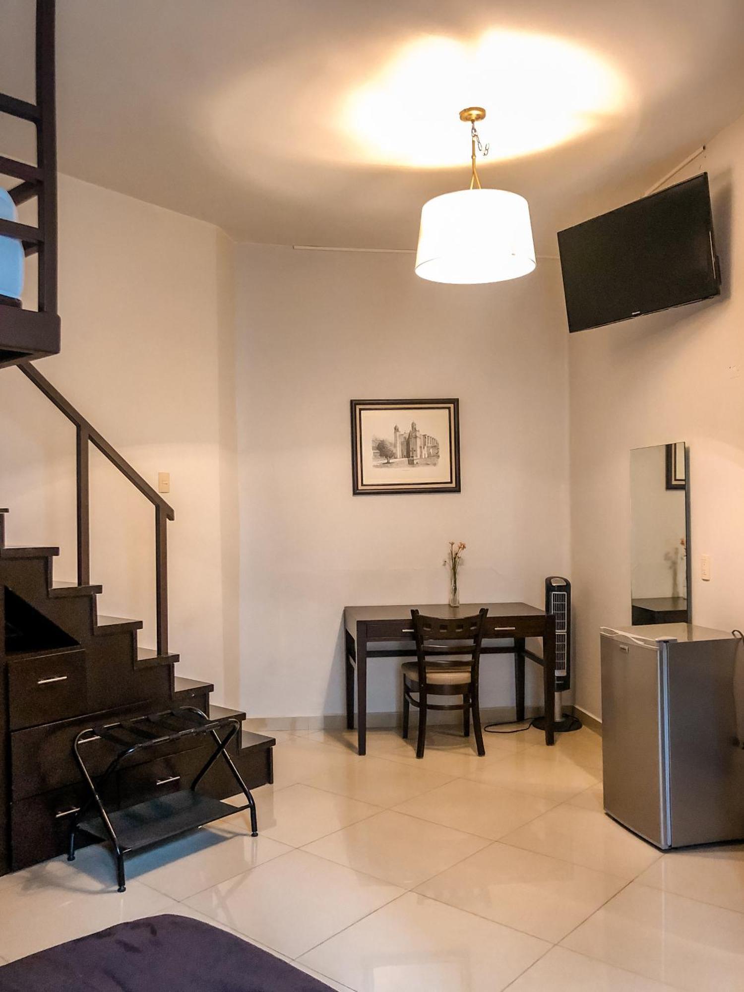 Suites Hamburgo Мехіко Екстер'єр фото